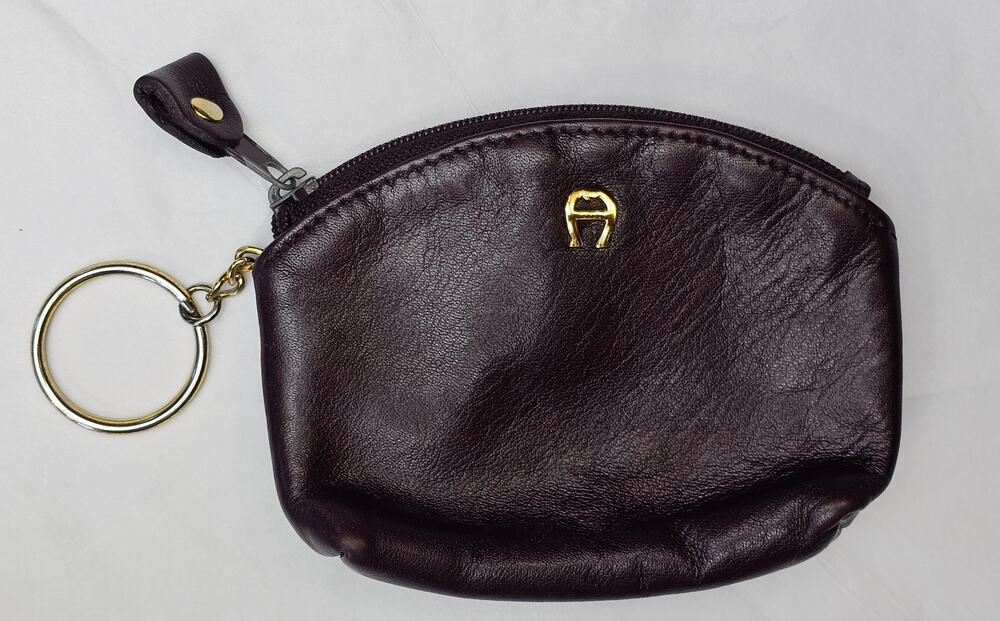 Vintage Etienne Aigner Burgundy Leather Coin Purse Keychain Zip Bag Grandmacore